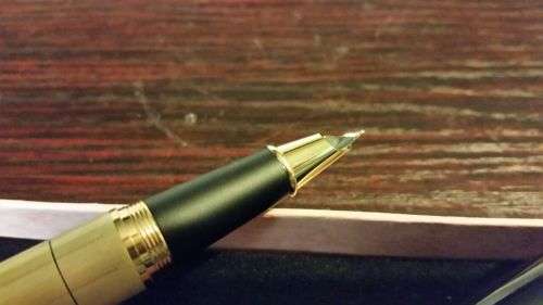 PERFECT GIFT FOR MOTHERS DAY - For the Mom who enjoys the finer details of yesteryear - Fountain Pen