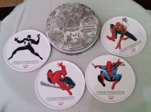 For the ULTIMATE SPIDERMAN FAN - 1 Mixed Superhero Container with 4 SPIDERMAN Coasters