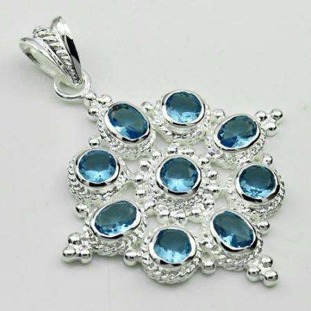 ENCHANTING AQUAMARINE BLUE QUARTZ GEMSTONE 925 SILVER PENDANT 2.25"