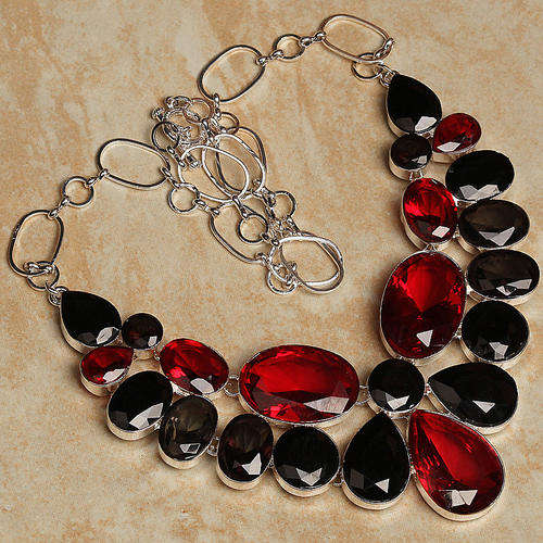 STRIKING CHERRY RED QUARTZ & BLACK ONYX NATURAL GEMSTONE 925 SILVER NECKLACE 19"