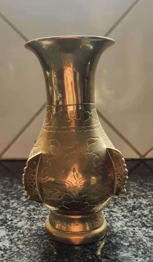 SOLID 663g - Stunning ORIENTAL Hand Etched Brass Vase - Marked Oriental Lettering