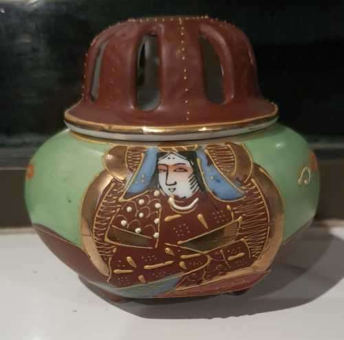 Impressive Vintage Oriental Hand Painted Incense Burner Pot with Lid - Marked