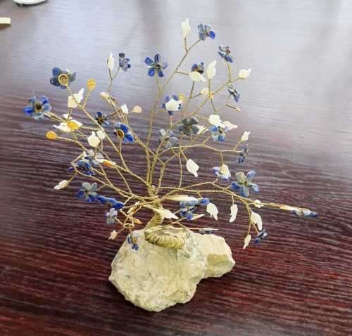 Delightful Vintage tree made from Lapis Lazuli, White Jade Gemstones and Wire