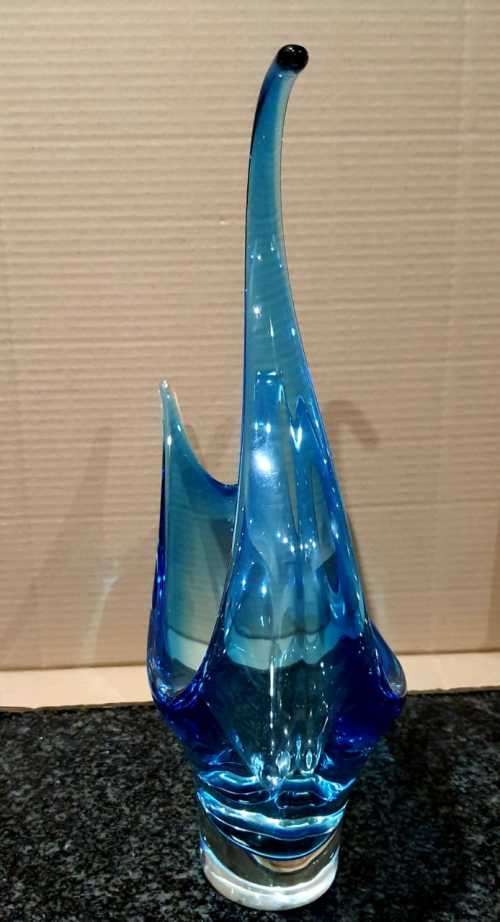 This Phenomenal 42cm Highly Collectable Piece comes from the CHALET STUDIO in Canada - Marked