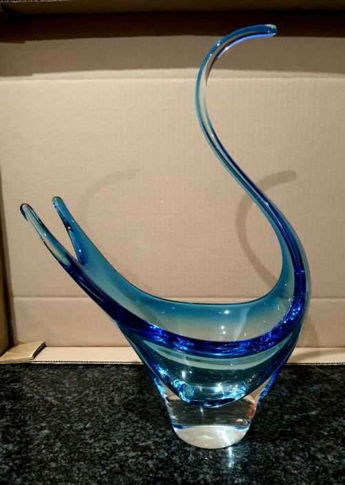 This Phenomenal 42cm Highly Collectable Piece comes from the CHALET STUDIO in Canada - Marked