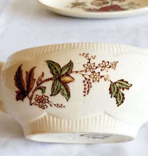 Vintage Clarice Cliff Georgian Spray Pattern Gravy Boat and Drip Plate - Marked