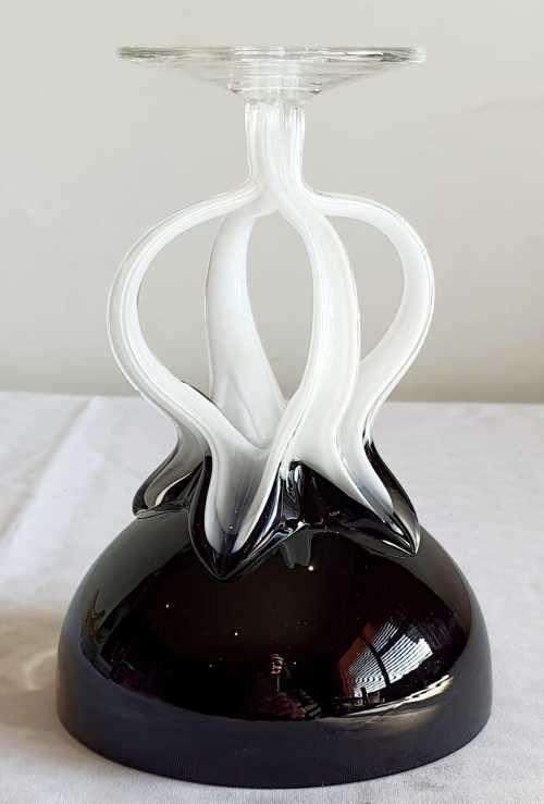 Exquisite Hand Blown Polish Jozefina Sculpture/Artwork  - Amethyst Coloured Bowl with Twisted Stem