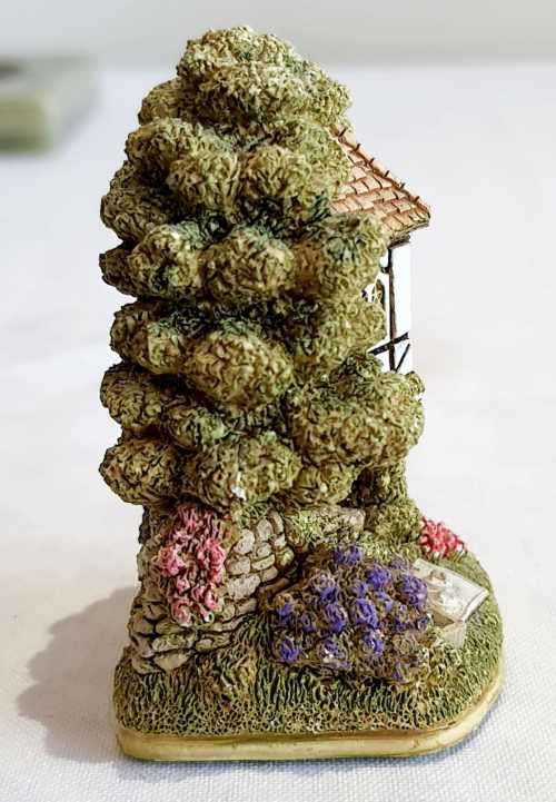 Lilliput Lane - Tree Tops - L2699 - Marked