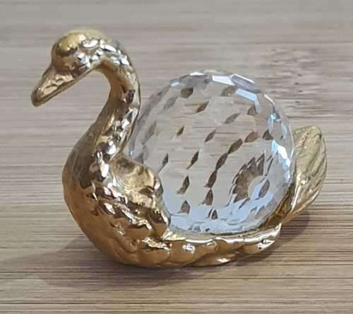 Elegant Gold Plated and Austrian Crystal Swan