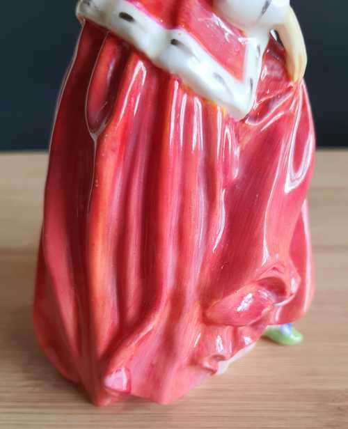 Royal Doulton Bone China Christmas Morn` Figurine (`47 - `96) HN 1992 By Peggy Davies