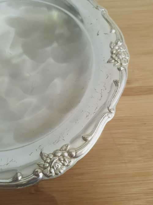 Art Nouveau Styled Aluminium Bon Bon Dish with 3 Round Feet