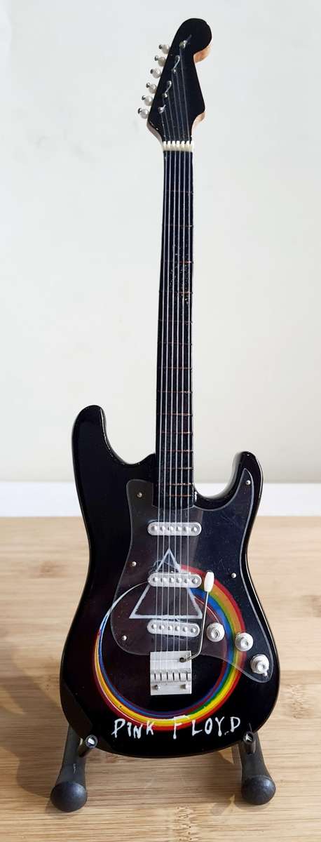 Highly Detailed 27cm Wooden Pink Floyd Guitar on Stand - Even the Strings Move