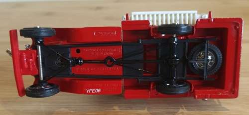 Matchbox Models of Yesteryear Fire Engine Series 1932 Ford AA Fire Engine Original Packaging