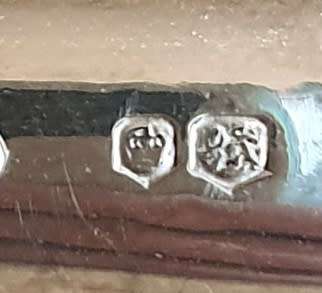 Boxed Sheffield Sterling Silver Handle Bread Knife - Hall Marked 76g - Stainless Deluxe Blade