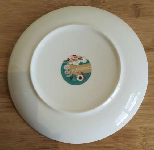 Maxwell and Williams 21cm Lunch Plate in Kimono Pattern - Marked