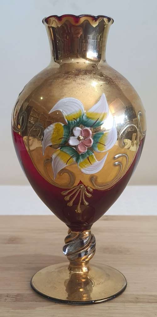 Murano Glass Hand Blown and Painted Ruby Red and Gilt Vase with Twisted Stem and Scallops