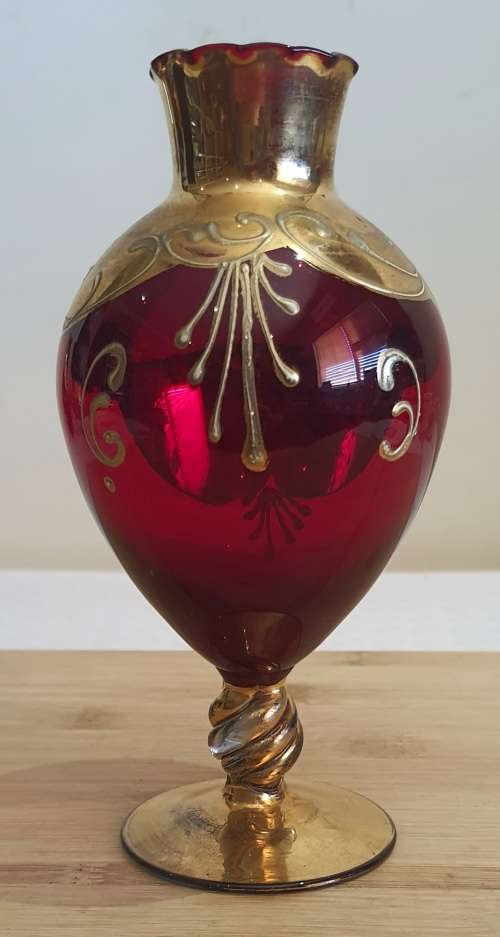 Murano Glass Hand Blown and Painted Ruby Red and Gilt Vase with Twisted Stem and Scallops