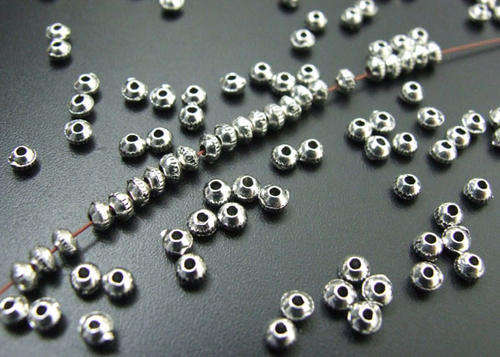 100 Tibetan Silver Tiny Disc Spacers Beads