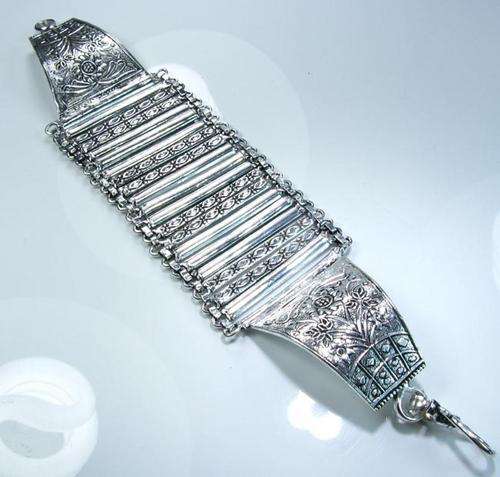 TREMENDOUS BALI DESIGN 925 SOLID SILVER BRACELET 8 1/2"; J7433