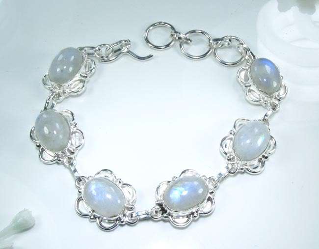 MAGNIFICENT RAINBOW MOONSTONE 925 SILVER BRACELET 8-9 1/4"; G5844