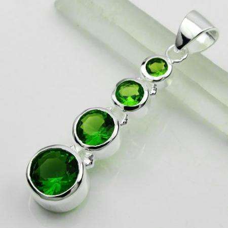 925 SILVER TRENDY GREEN QUARTZ GEMSTONE PENDANT 2.1"