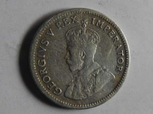 SA Union sixpence 1935 VF - As per image