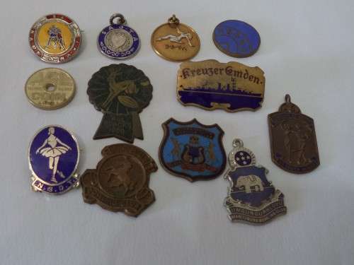 Mix joblot medals/badges - As per image