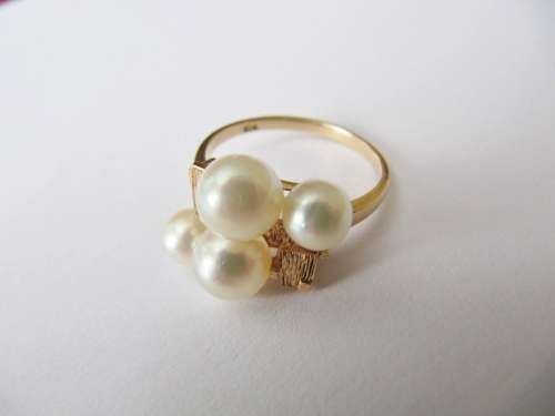 Vintage 14K Gold & Genuine Pearl Ring