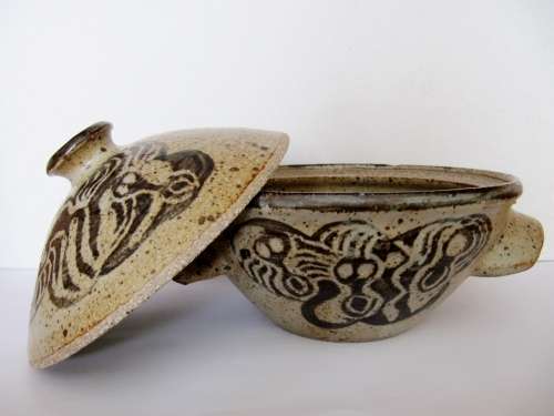 Rare! Rorke's Drift Stoneware Tureen and Cover, Lindumusa Mabaso