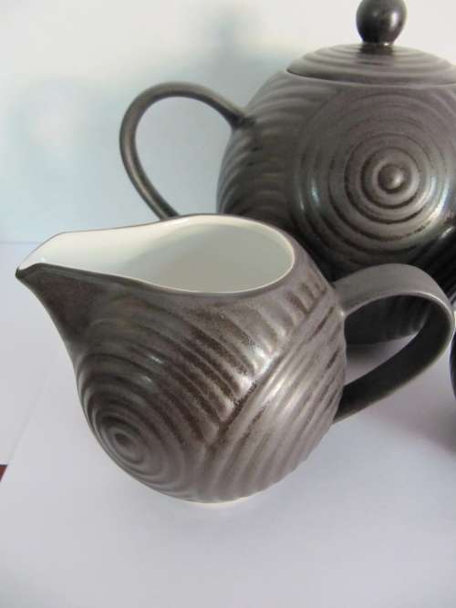 Authentic Carrol Boyes Ceramic Teaset!