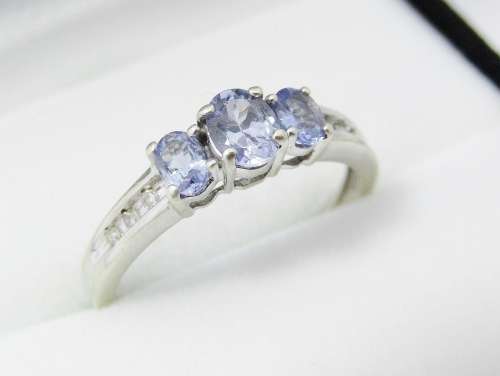 Lovely 9CT White Gold & Tanzanite Trilogy Rin