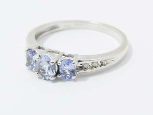 Lovely 9CT White Gold & Tanzanite Trilogy Rin