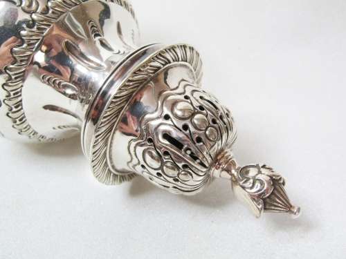 Stunning Vintage/Antique Silver-Plated Large Sugar Castor / Shaker