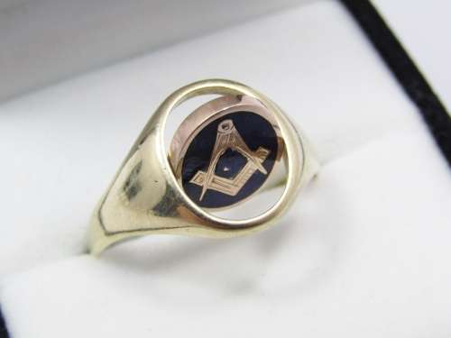 Vintage 9CT Gold Masonic Swivel Signet Ring
