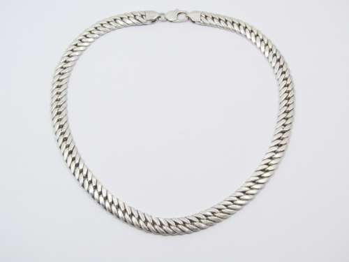 Magnificent Flat Link  Chunky Necklace in Sterling Silver.