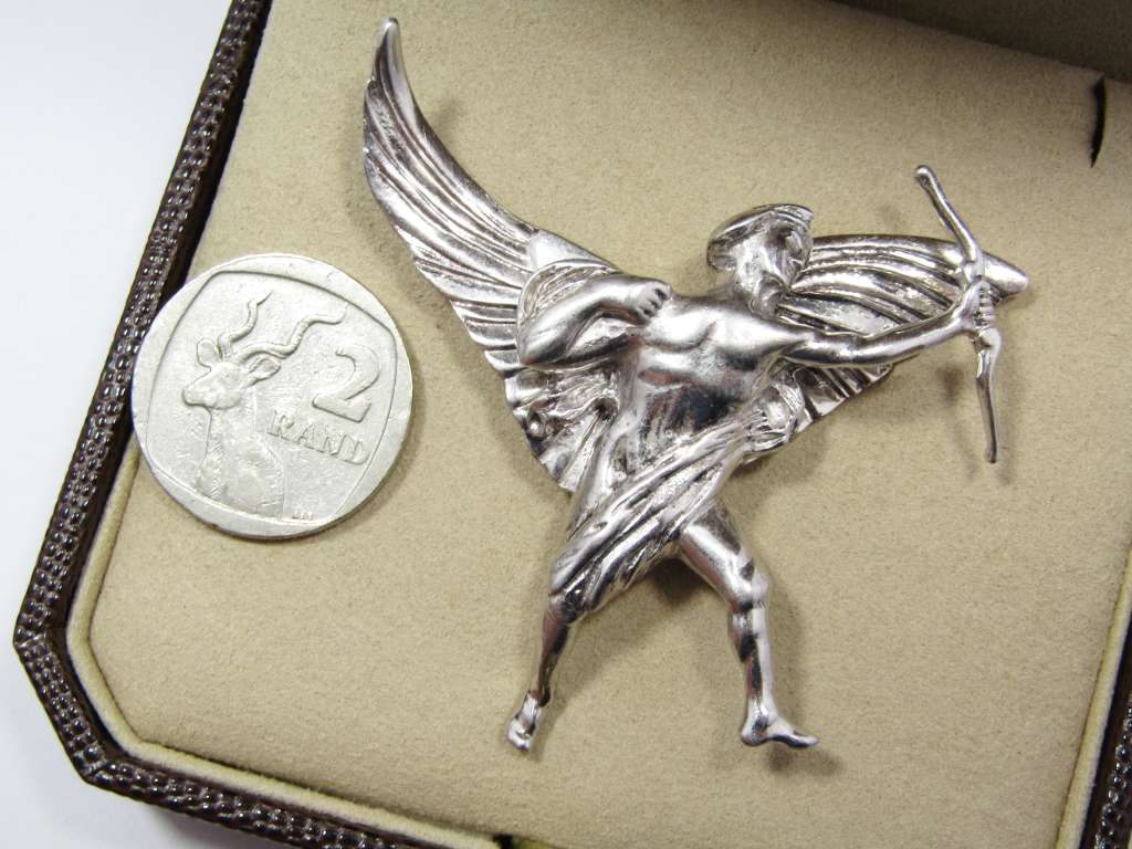 Vintage Solid Sterling Silver `Study of Eros` Brooch
