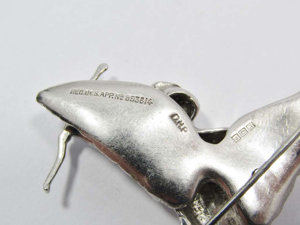 Vintage Solid Sterling Silver `Study of Eros` Brooch