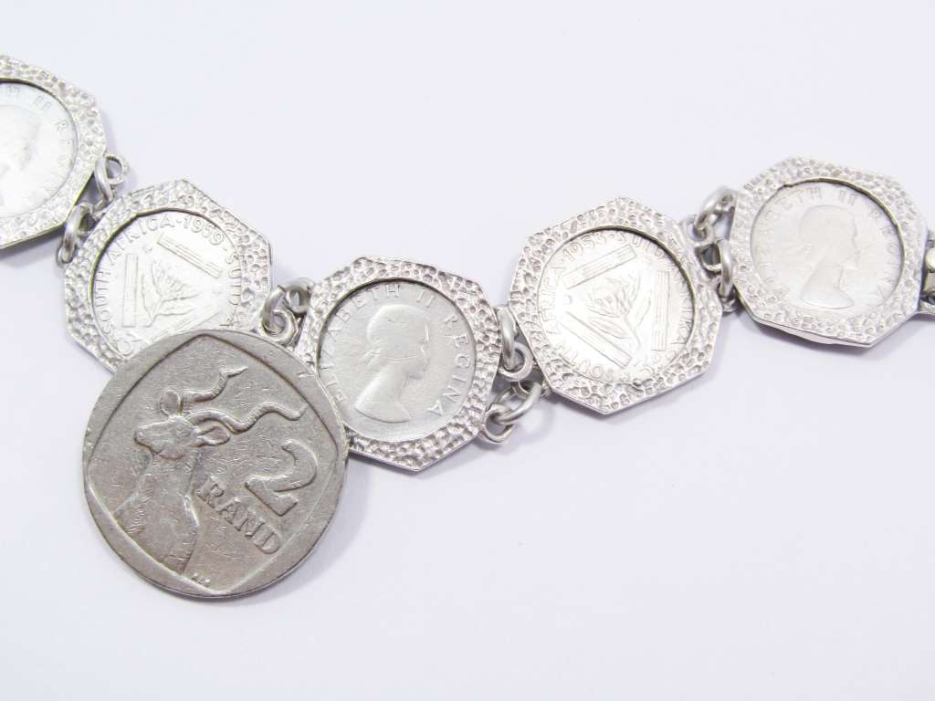 A Lovely Vintage Tickey Bracelet in Sterling Silver.