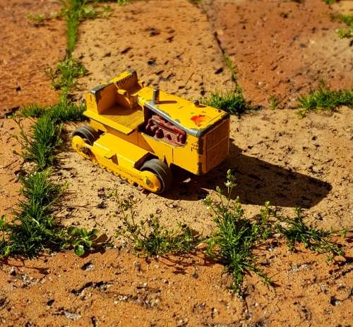 Matchbox (King Size) (D9 Caterpillar) (No. 3) (1960`s) (vintage die-cast)