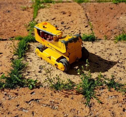 Matchbox (King Size) (D9 Caterpillar) (No. 3) (1960`s) (vintage die-cast)