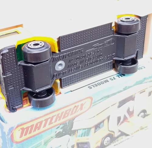 Vintage Matchbox 1977 Horse-Box (No. 40)