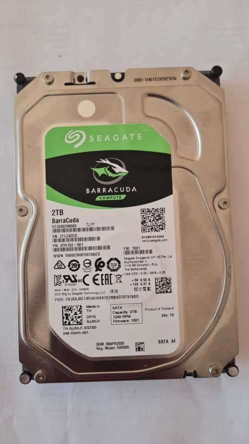 Seagate ST2000DM008 BarraCuda 2TB 7200RPM SATA 6Gb/s 256MB Cache 3.5` Internal Hard Drive