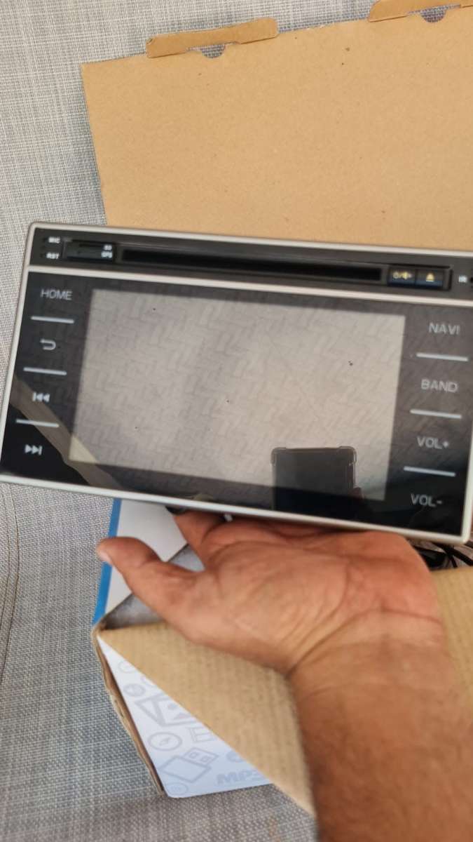 Fortuner-Hilux 2016+ radio with DVD player Navigation Reverse Camera - MINT CONDITION