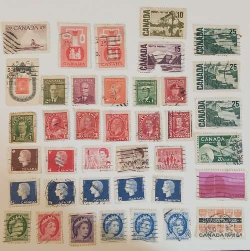 pack of Canada Stamps (mostly cancelled)
