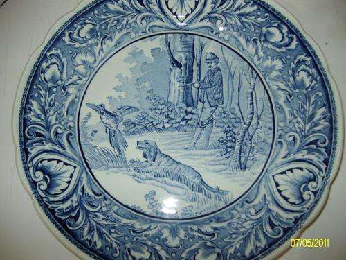 *****VINTAGE BOCH***** Delft Boch plate large hunting scene
