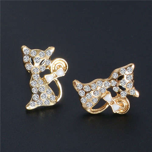 FASHION 18 KT GOLD PLATED AUSTRALIAN CRYSTALS CUTE LITTLE FOX EAR STUDS