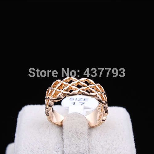 SML KNOT DESIGN RING HIGH QUALITY GOLD PLATED US SIZE 8