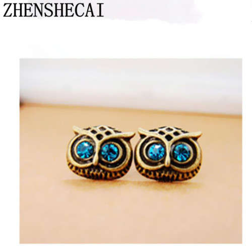 YELLOW GOLD BLUE EYE OWL EAR RING STUDS