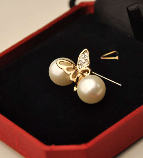 GOLD PLATED BUTTERFLY BOW STUD EARRINGS