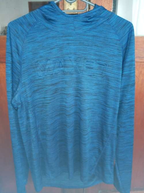 RT HOODED BLUE AND BLACK SHIRT MEN'S SIZE MEDIUM